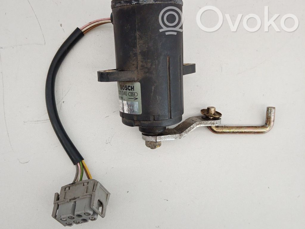 Akceleratoriaus pedalas   0205001040,2245690,56703155,BOSCH