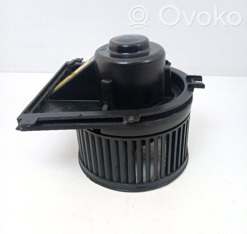 Heizungslüfter   1J1819021C,F667325R,VALEO
