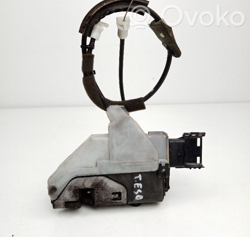 Citroen C3 Aizmugurē slēdzene 
