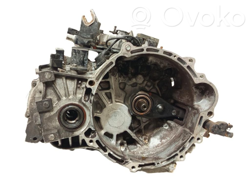 Manual 5 speed gearbox   S71767,431693