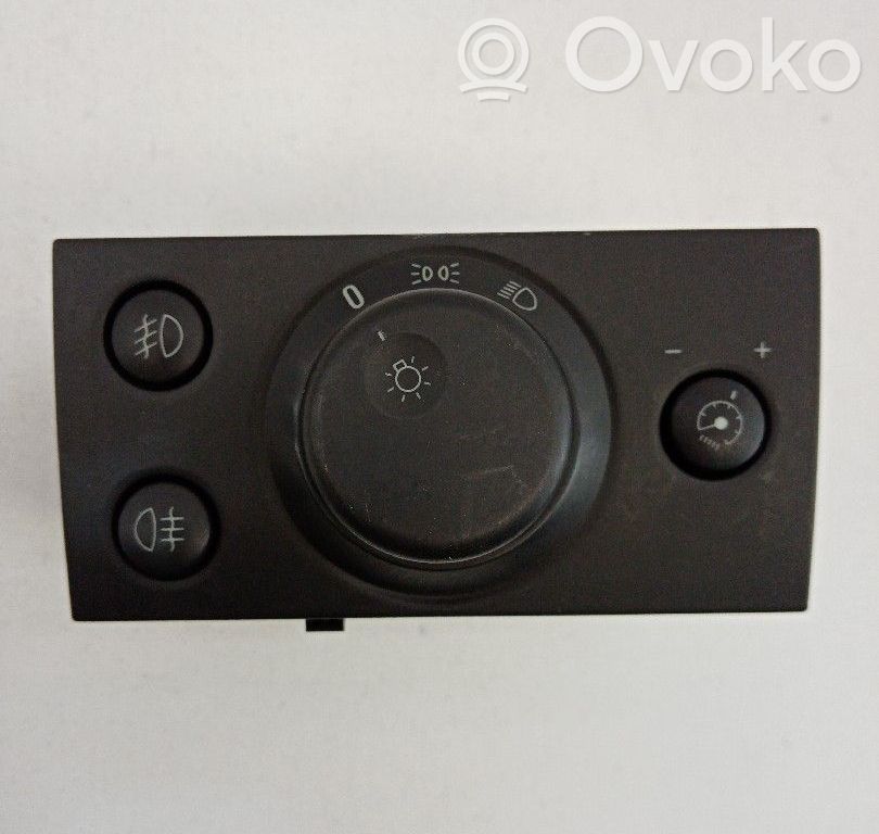 Light switch   93394757,05230320WR,LK04061035