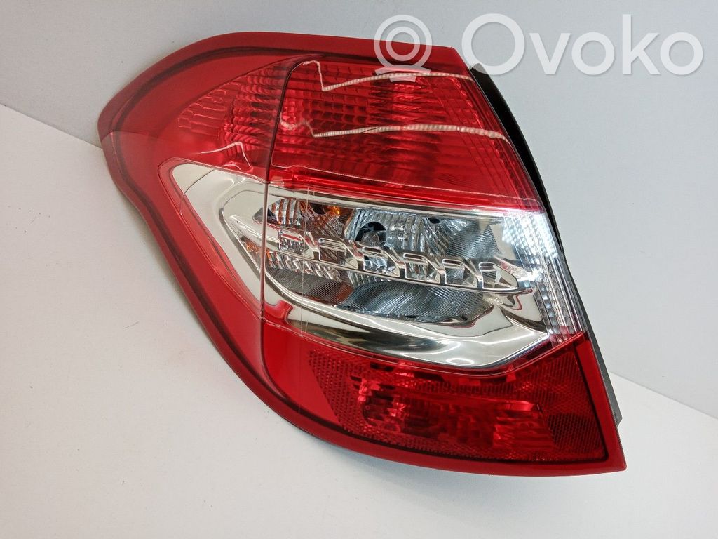 Citroen C4 II Takaluukun takavalot 