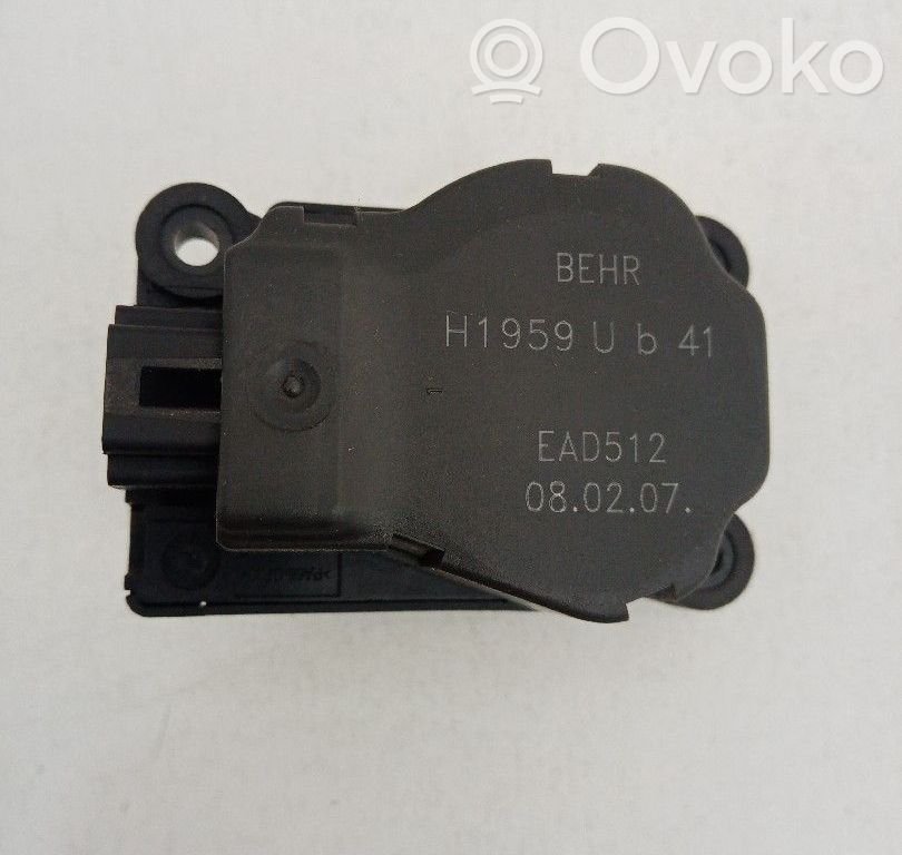 Citroen C4 I Air flap motor/actuator 