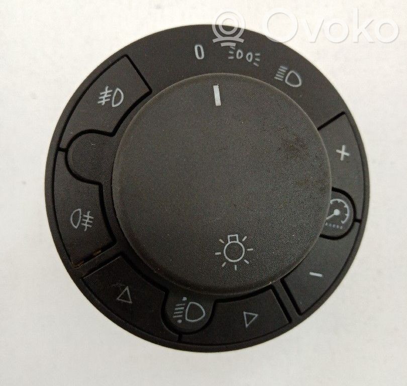 Lukturu slēdzis   13249397,241894,TRW