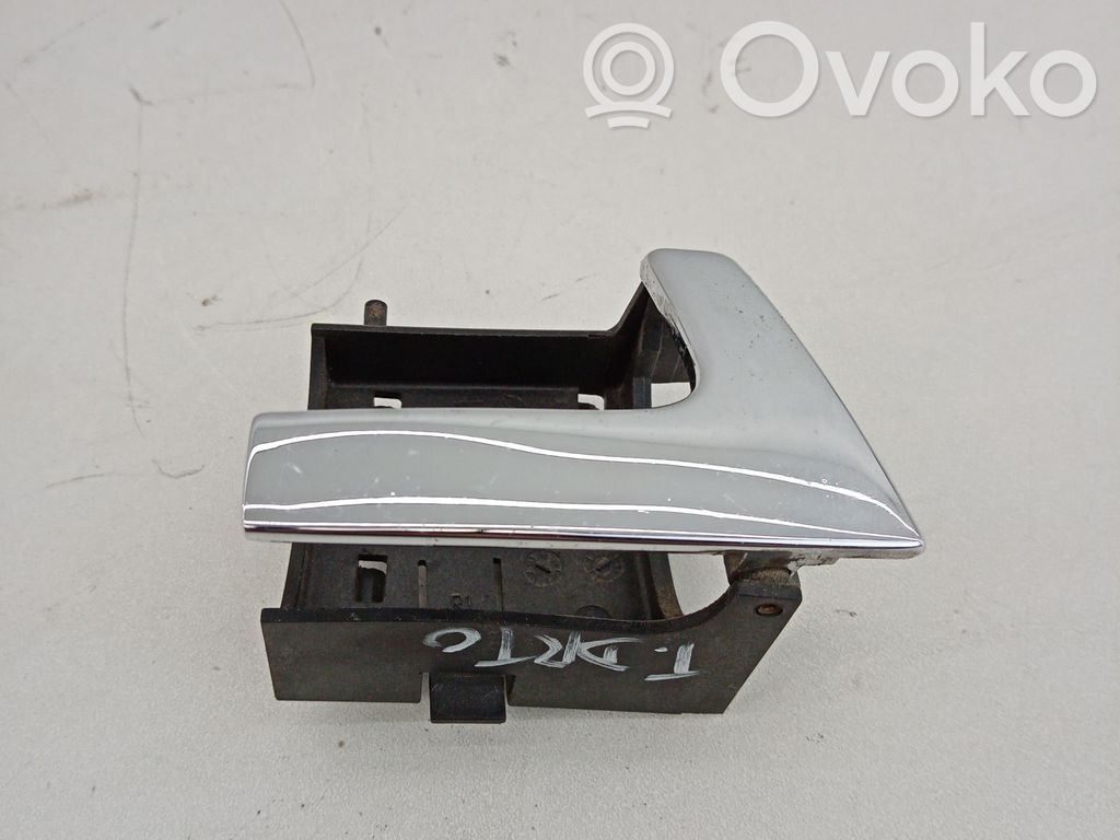 Volkswagen Polo III 6N 6N2 6NF Rear door interior handle 