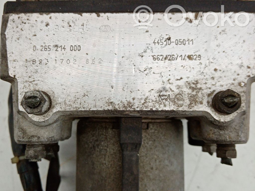Toyota Carina T190 ABS Pump 