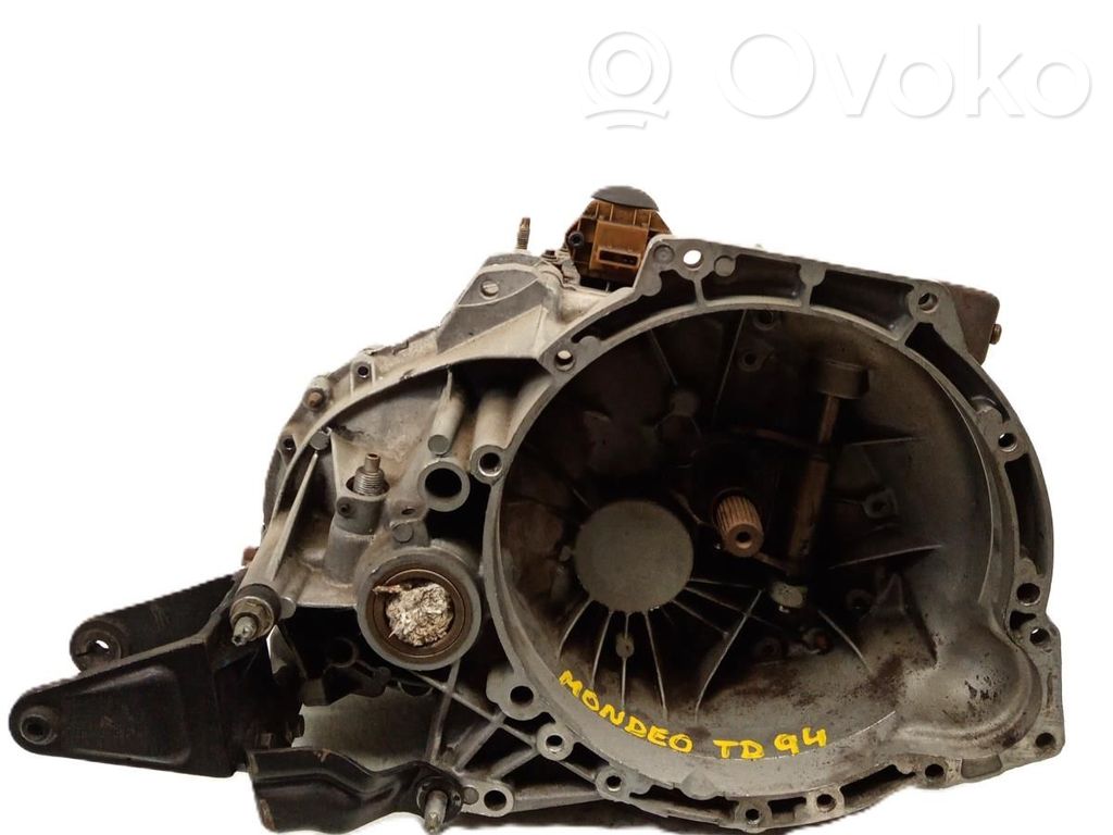 Ford Mondeo MK I Manuaalinen 5-portainen vaihdelaatikko 