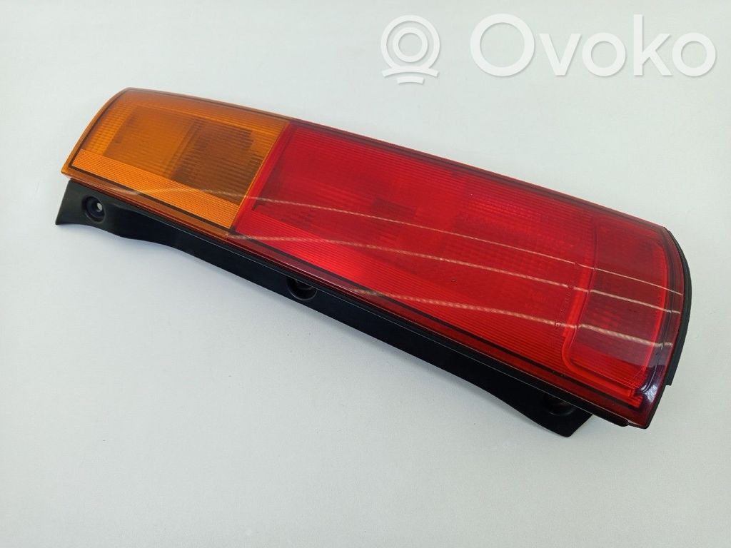 Honda CR-V Aizmugurējais lukturis virsbūvē 