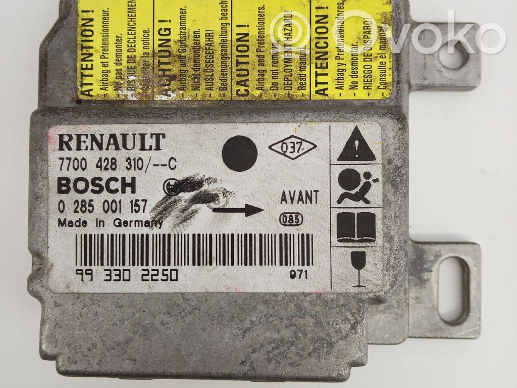 Module de contrôle airbag   7700428310,028500157