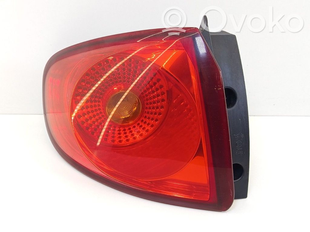 Seat Altea Takaluukun takavalot 