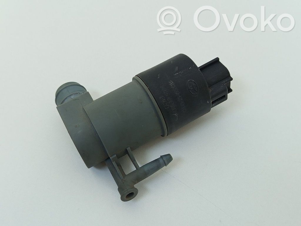 Windscreen/windshield washer pump   853300F010,853300F010