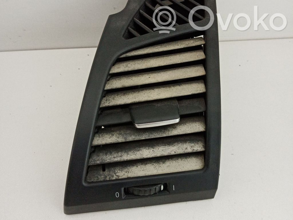 Centrālais gaisa ventilācijas režģis   705918712,5160,FRENTEESQUERDO