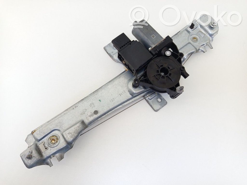 Citroen C3 Rear window lifting mechanism without motor 