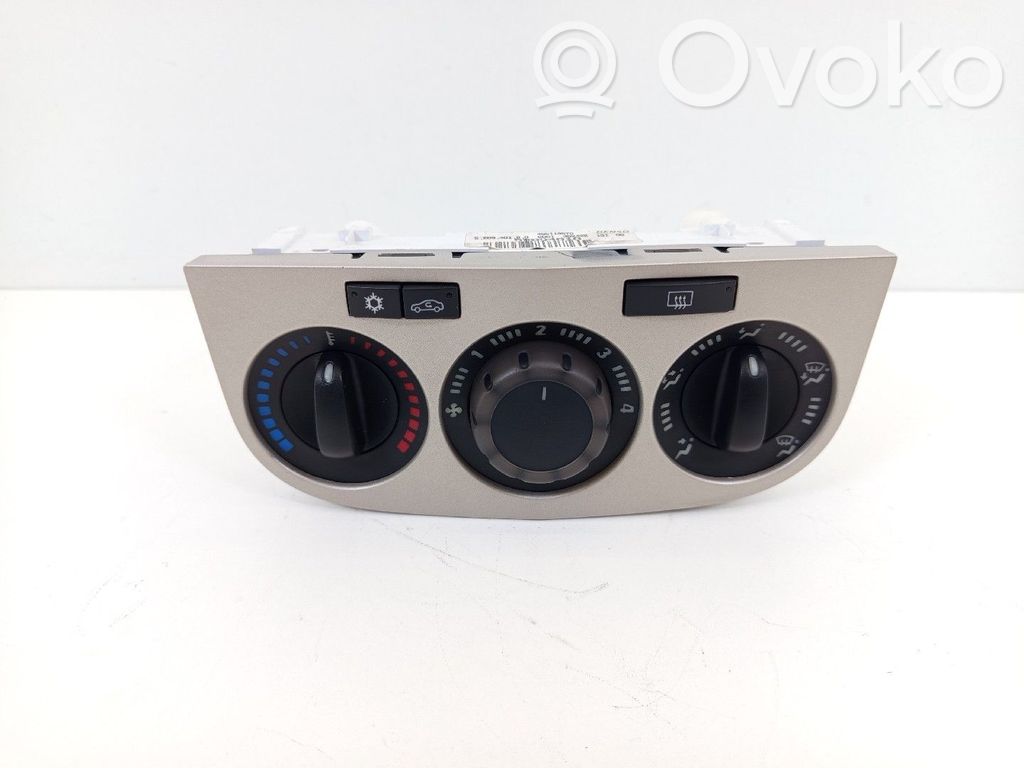 Climate control unit   5E094010,466119570,DENSO