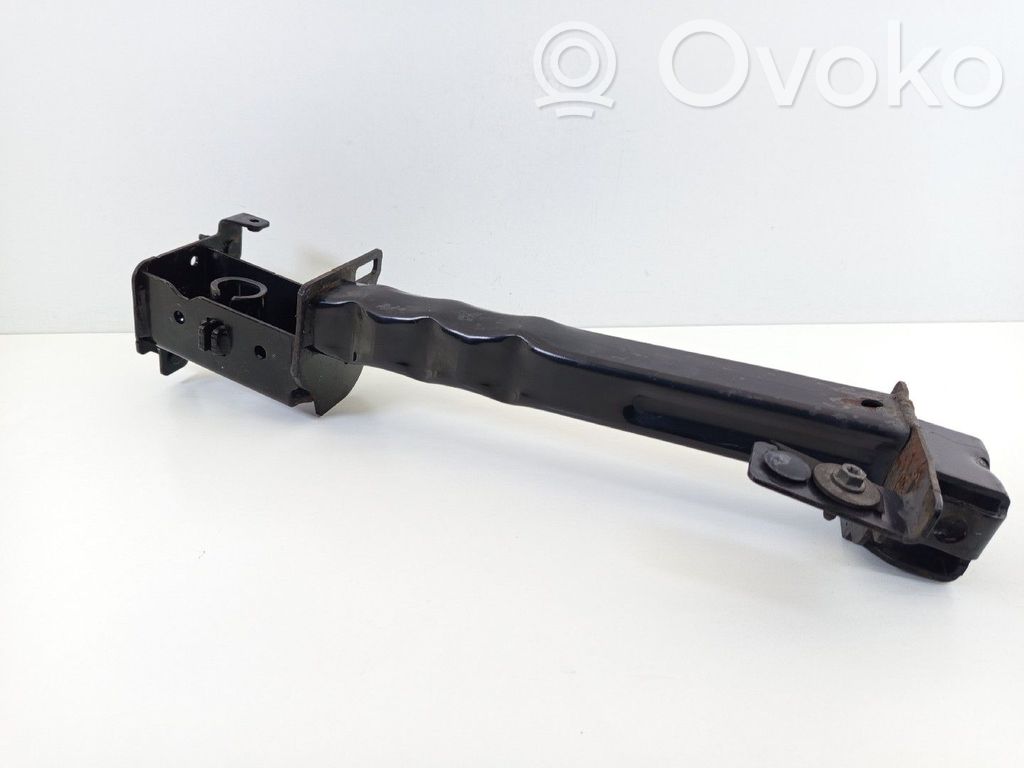Renault Megane IV Panel mocowanie chłodnicy / dół 