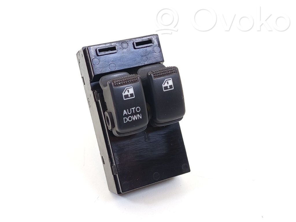 Electric window control switch   935701C010