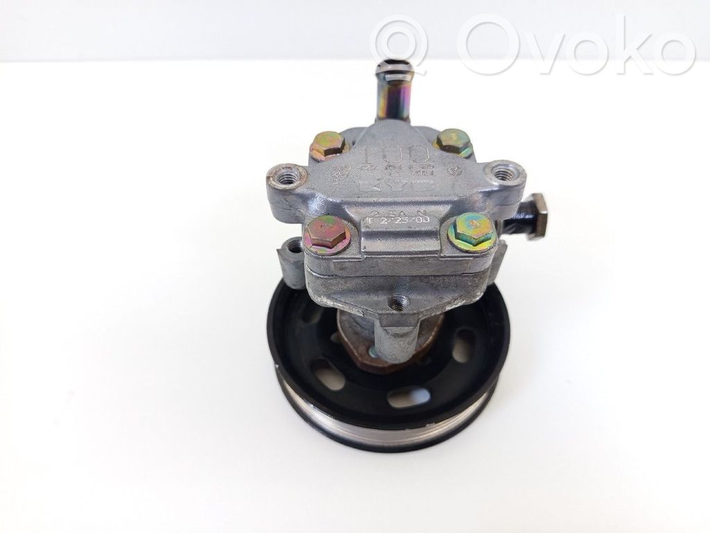 Ohjaustehostimen pumppu   1J0422154A,KYB