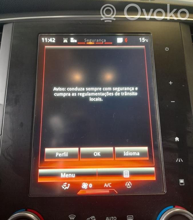 Renault Megane IV Monitori/näyttö/pieni näyttö 