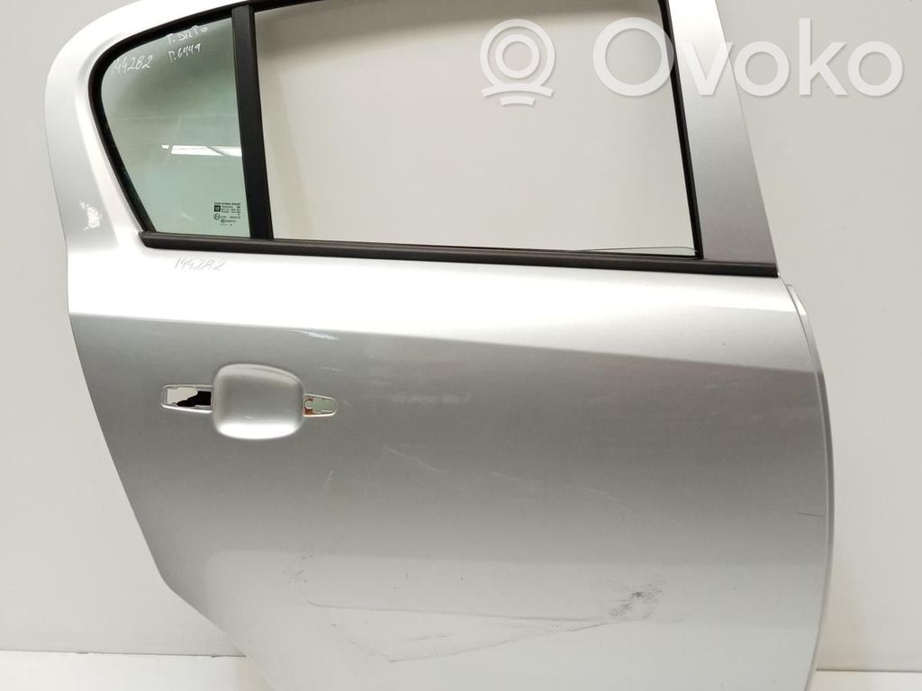 Opel Corsa D Galinės durys 
