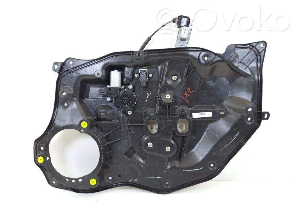 Mazda 2 Mecanismo para subir la puerta delantera sin motor 