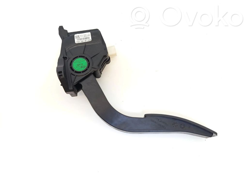 Accelerator throttle pedal   96892406