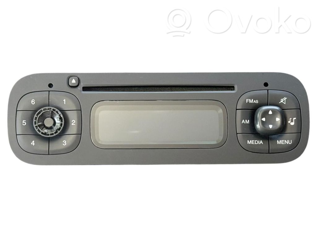 Fiat Panda III Panel / Radioodtwarzacz CD/DVD/GPS 