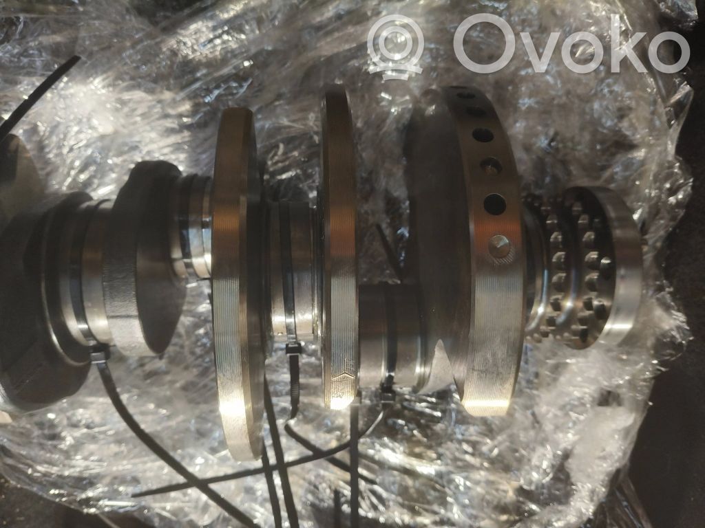 Kampiakseli   079CP
