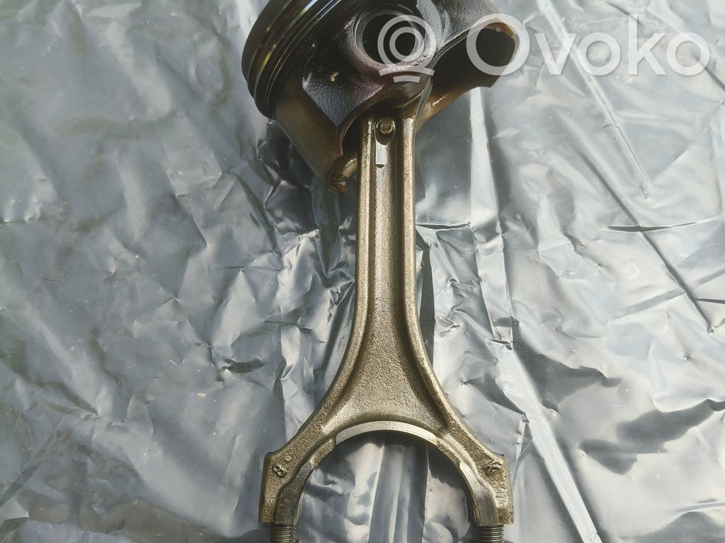 Pleuel   R079M,079107104