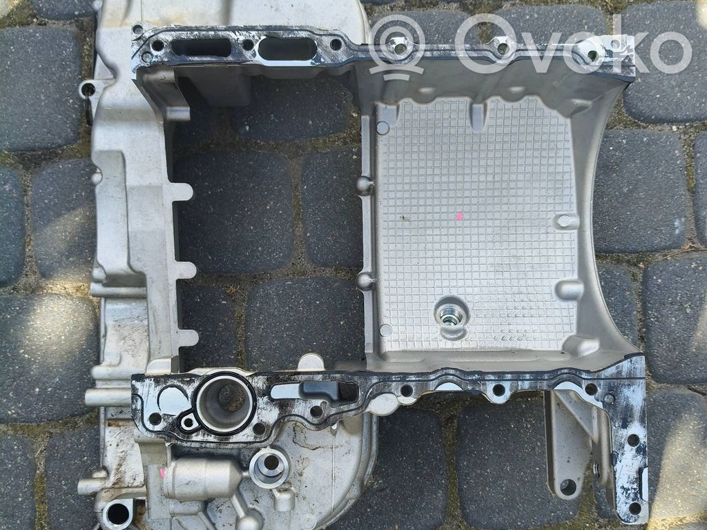Volkswagen Touareg III Oil sump 