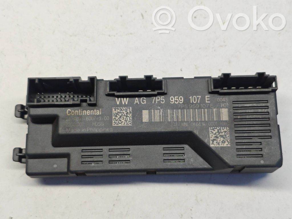 Tailgate/trunk control unit/module   7P5959107E