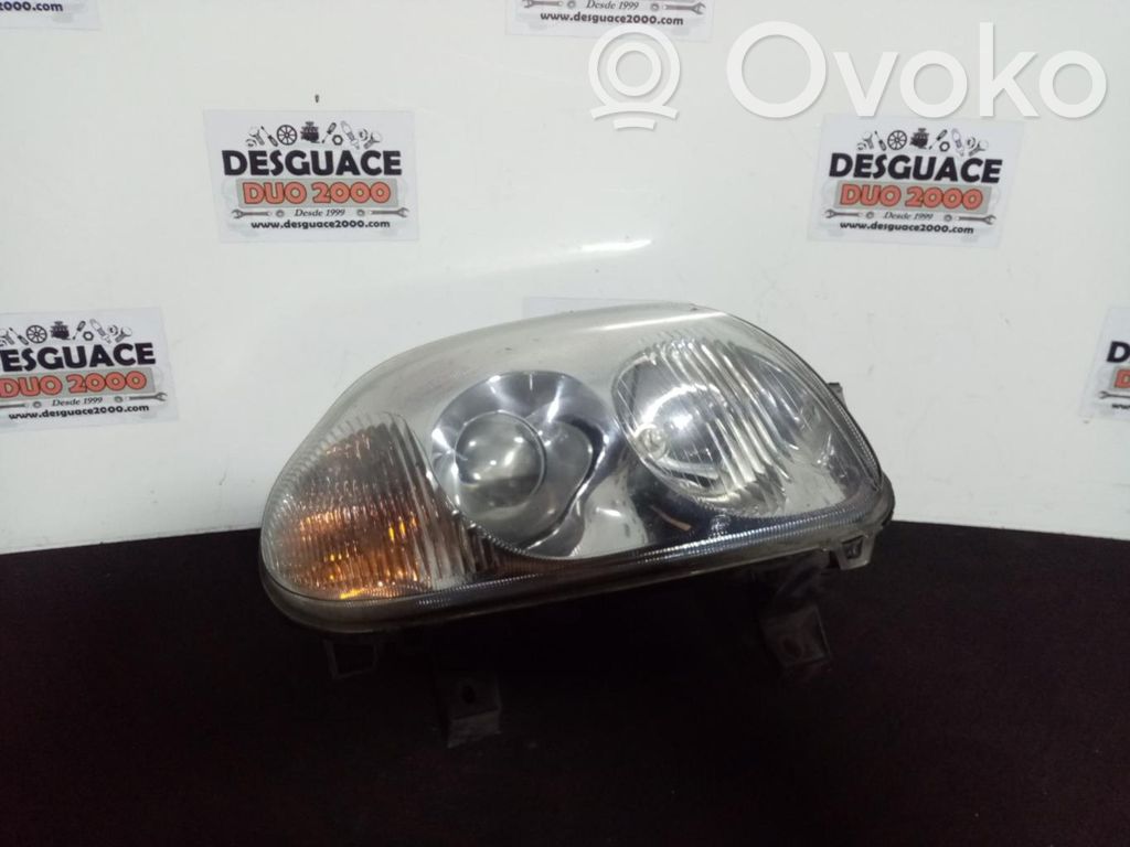 Renault Clio II Scheinwerfer 