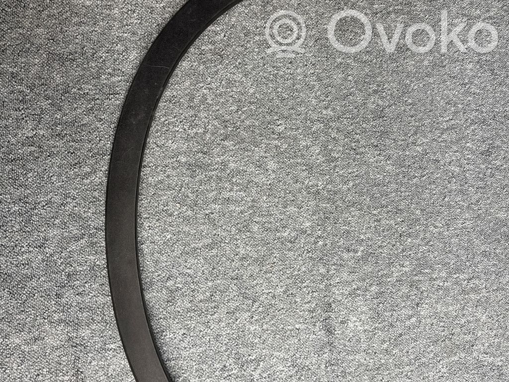 Volvo XC40 Fender trim (molding) 