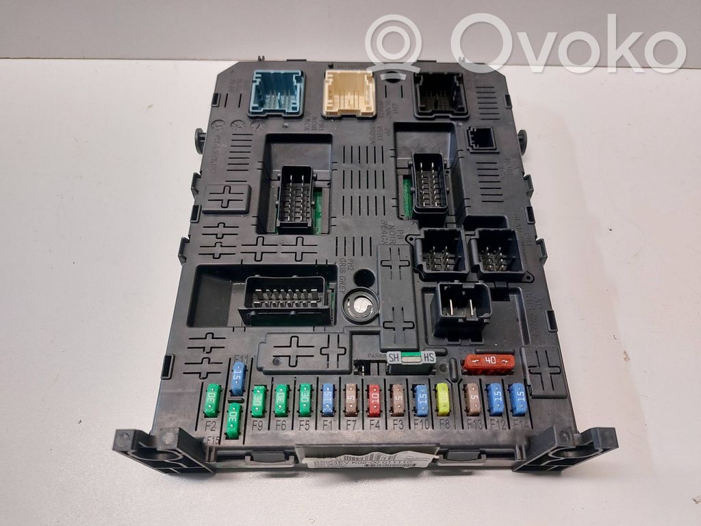 Citroen C5 Fuse module 