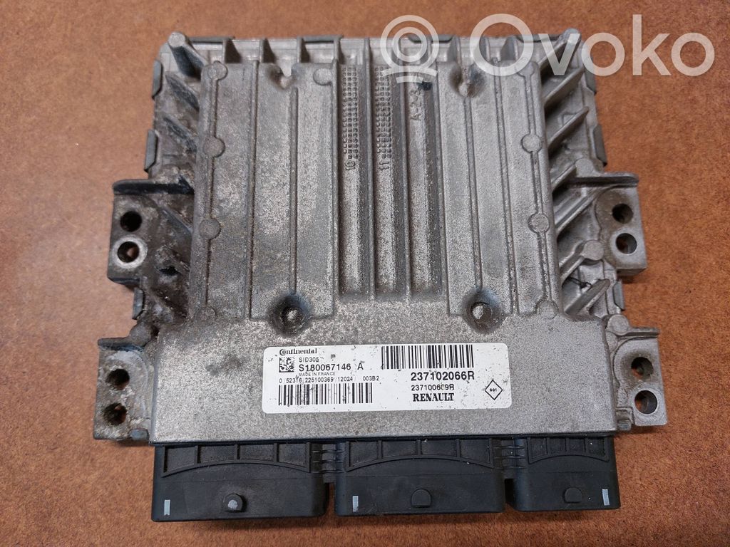 Renault Laguna III Engine control unit/module 