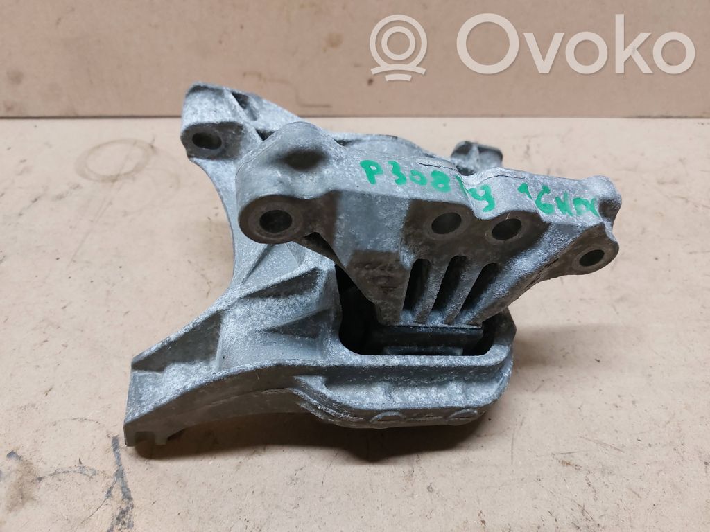 Peugeot 308 Engine mount bracket 