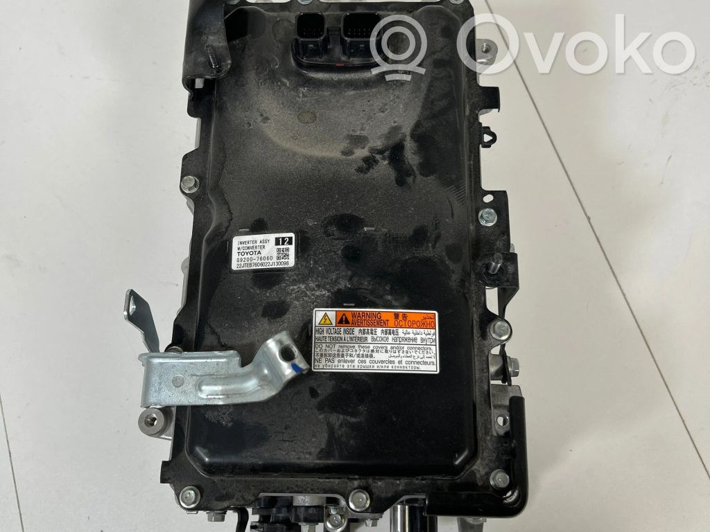 Toyota C-HR I Inversor/convertidor de voltaje 