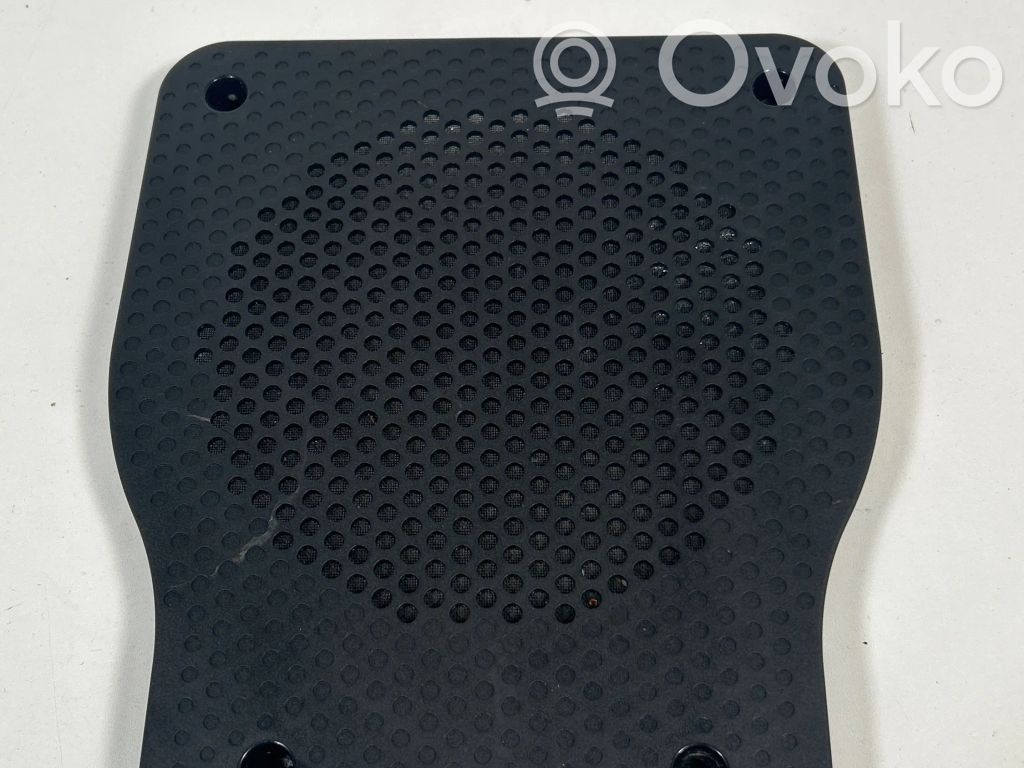 BMW iX Subwoofer grill/trim 