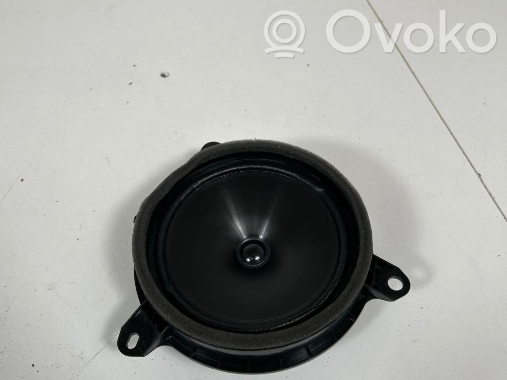 Toyota Corolla E210 E21 Lautsprecher Tür hinten 