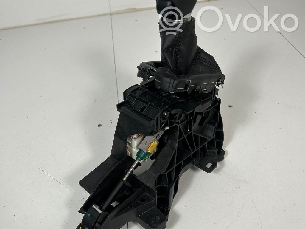 Toyota C-HR I Gear shifter/selector 