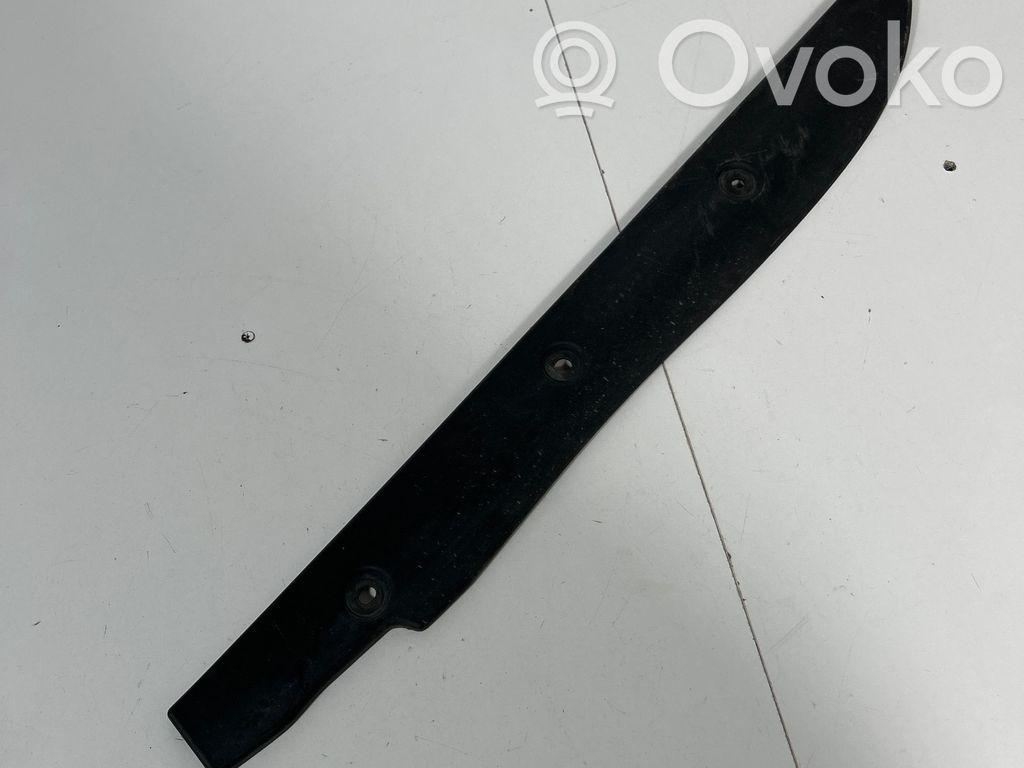 Porsche Cayenne (92A) Panel wykończeniowy błotnika 