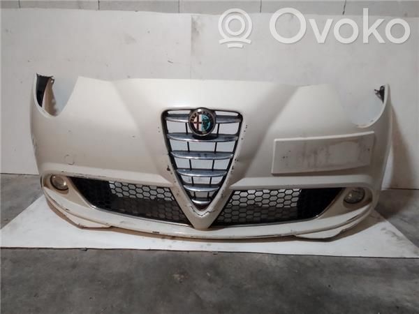 Alfa Romeo Mito Parachoques delantero 