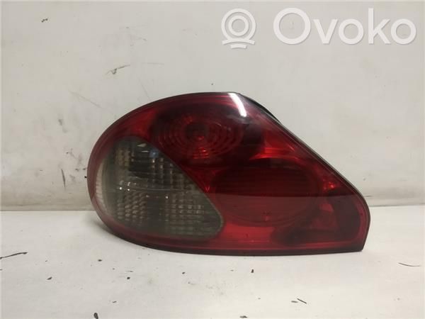 Lámpara de faros/luces traseros   C2S32775