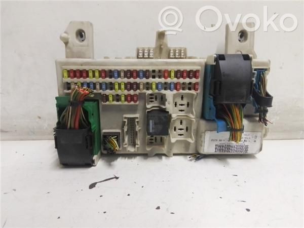 Ford C-MAX I Fuse module 