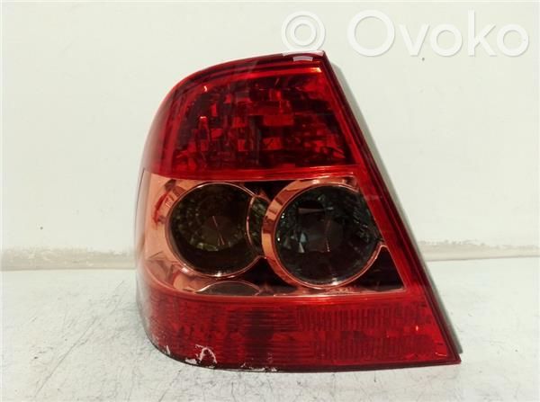 Lámpara de faros/luces traseros