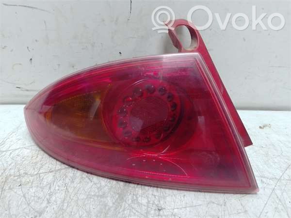 Seat Leon (1P) Takavalon polttimo 