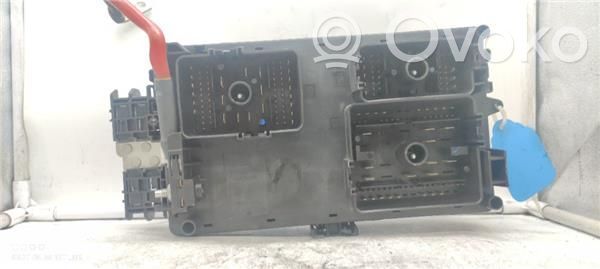 Fuse box set   529050199,529050199