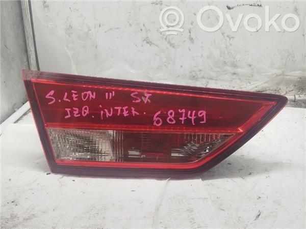 Rear/tail lights   ILEGIBLE,ILEGIBLE,ILEGIBLE