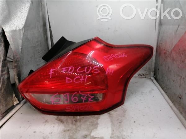 Rear/tail lights