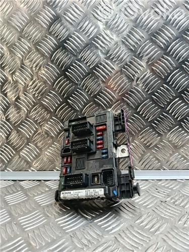 Citroen C5 Juego de caja de fusibles 