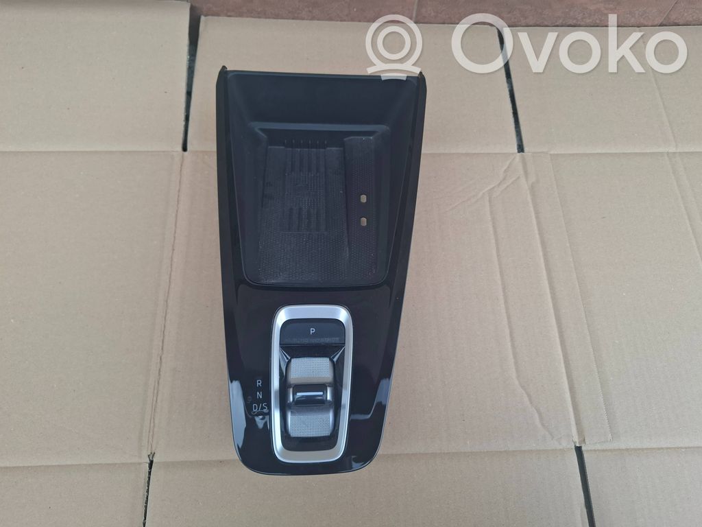 Selector de cambios   0077726,5E4713203CK,03102024